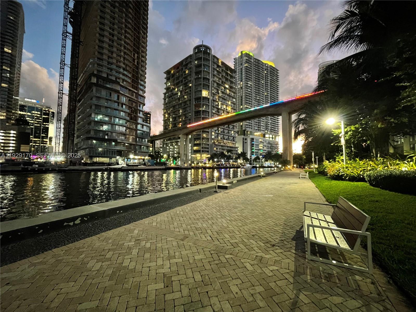 IVY CONDO - Residential Lease