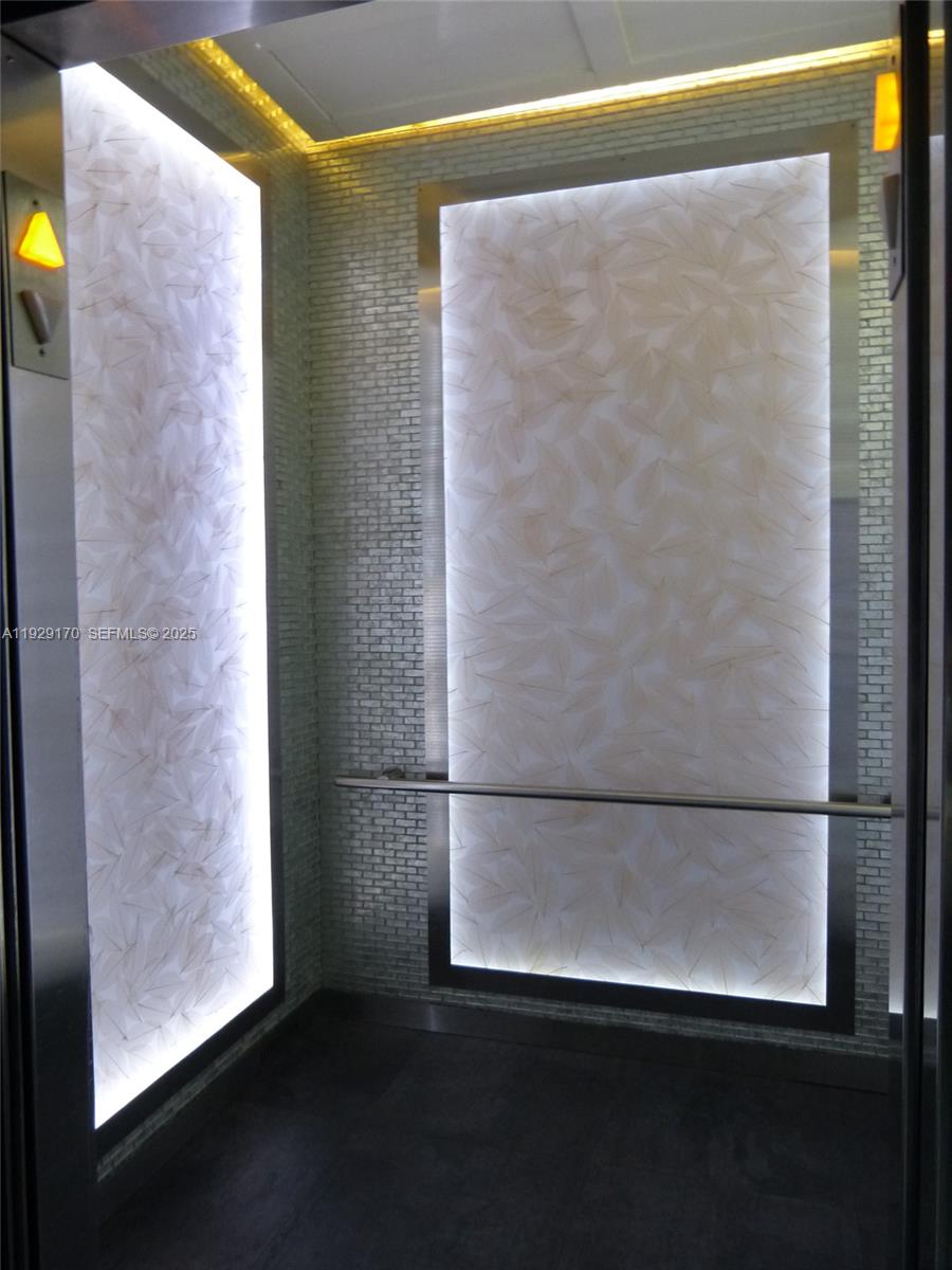 IVY CONDO - Residential Lease