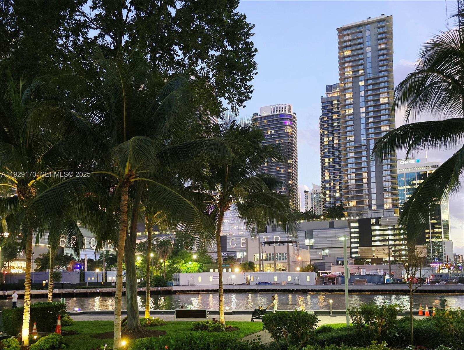 IVY CONDO - Residential Lease