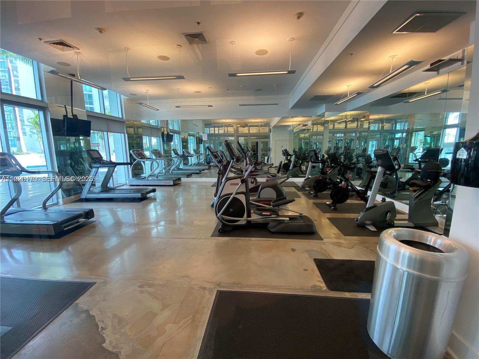 IVY CONDO - Residential Lease