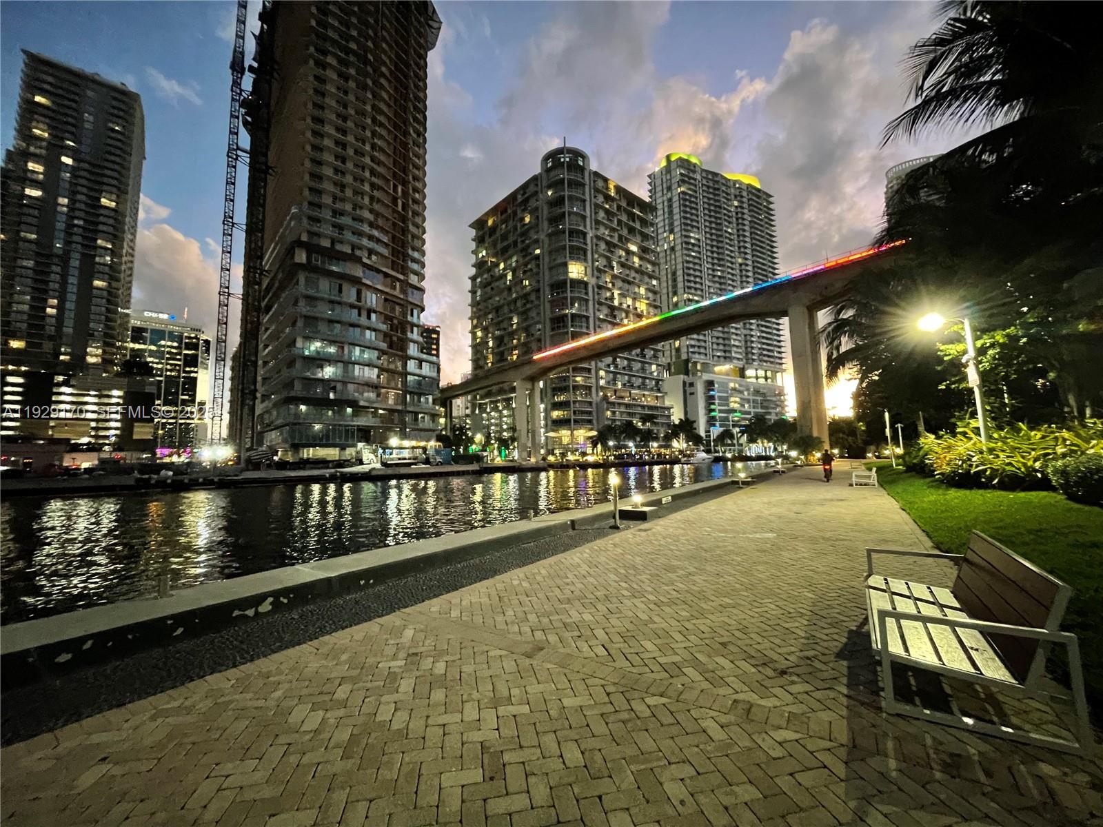 IVY CONDO - Residential Lease