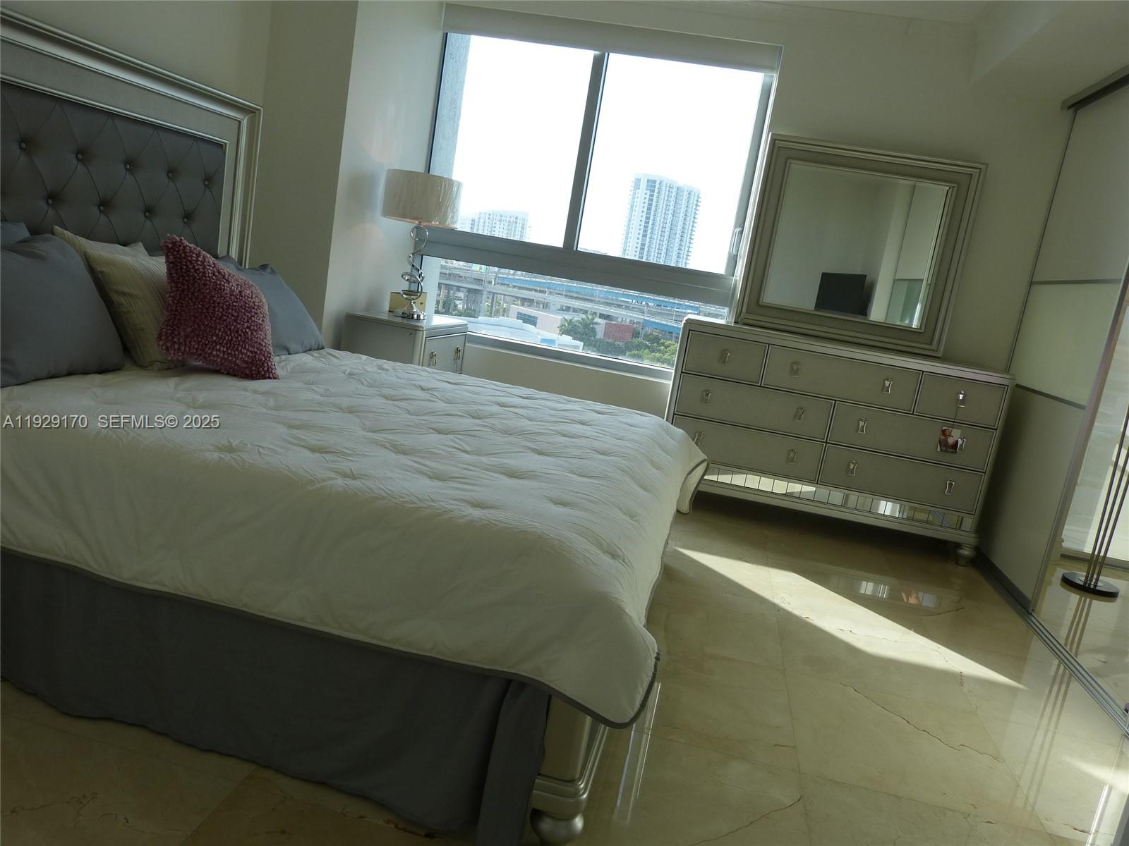 IVY CONDO - Residential Lease