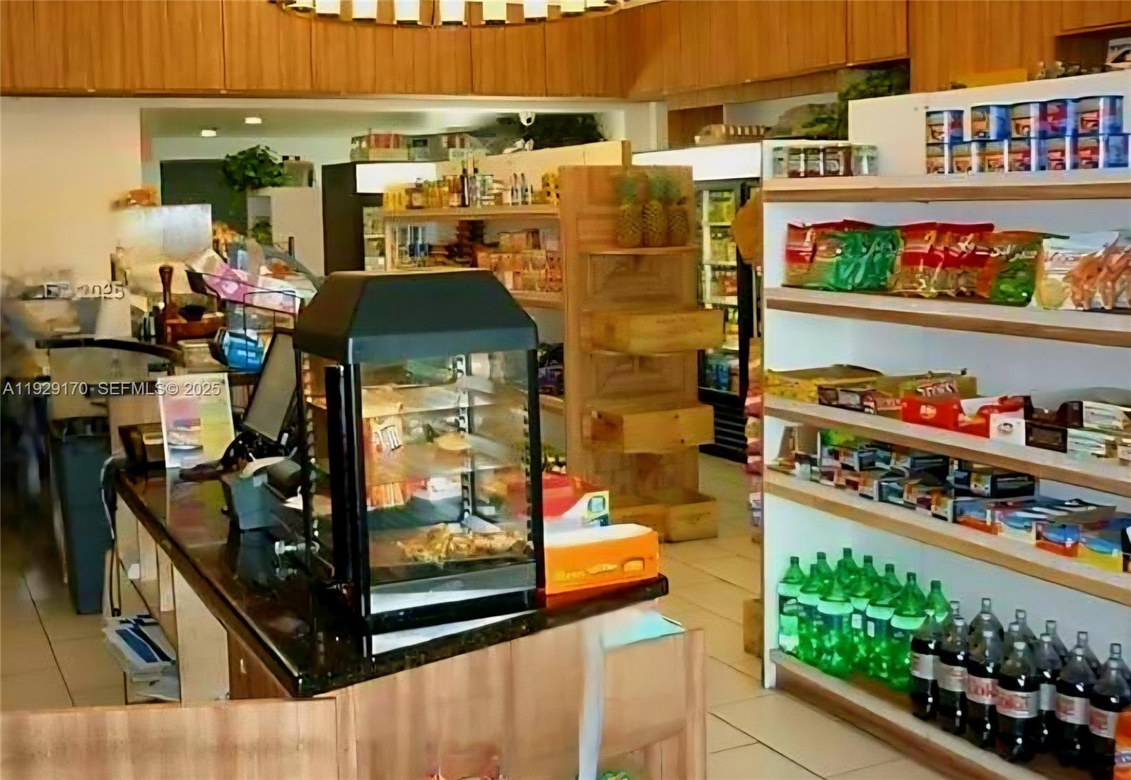 IVY CONDO - Residential Lease