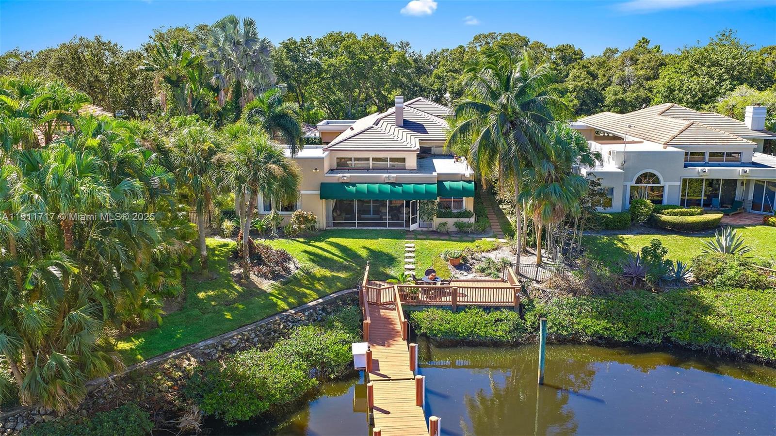 Admirals Cove - Residential