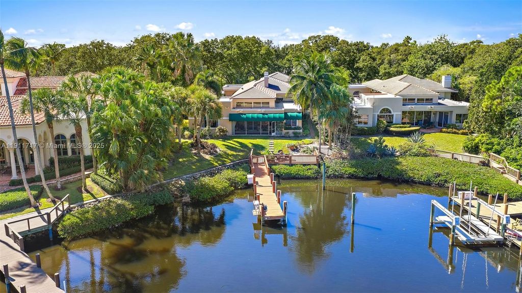 Photo of 404 Mariner Dr, Jupiter, FL 33477 (MLS # A11911717)