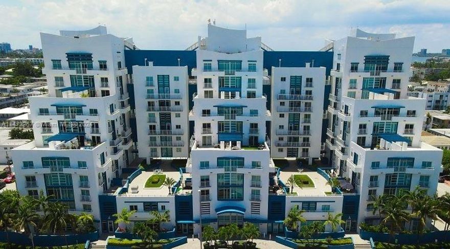 Cozy loft at Oceanblue PH with amazing views of Miami city and the spectacular sunset, across from the beach access. This two level loft has a huge bedroom on the second level showcasing all bambu flooring, a walk-in closet and a large master bath with glass enclosed shower and dual sinks. On the access level, all travertine flooring, a great glass and stainless steel staircase displays a modern design, a powder room, and fully equipped kitchen open towards the living area. Great views and a side balcony complements the living area with double height windows. In-unit stacked washer and dryer, central AC and water heater. The 2 parking spaces assigned in the 3rd floor at building. Pool, gym, sauna and on-site management, 24hs attended secured lobby building.