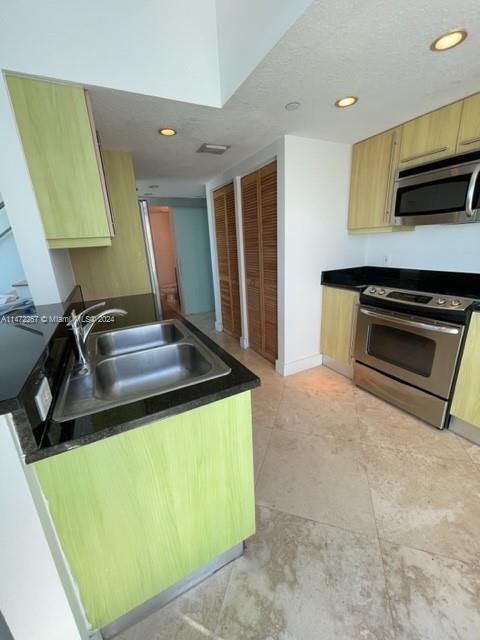 OCEANBLUE CONDO OF MIAMI - Residential