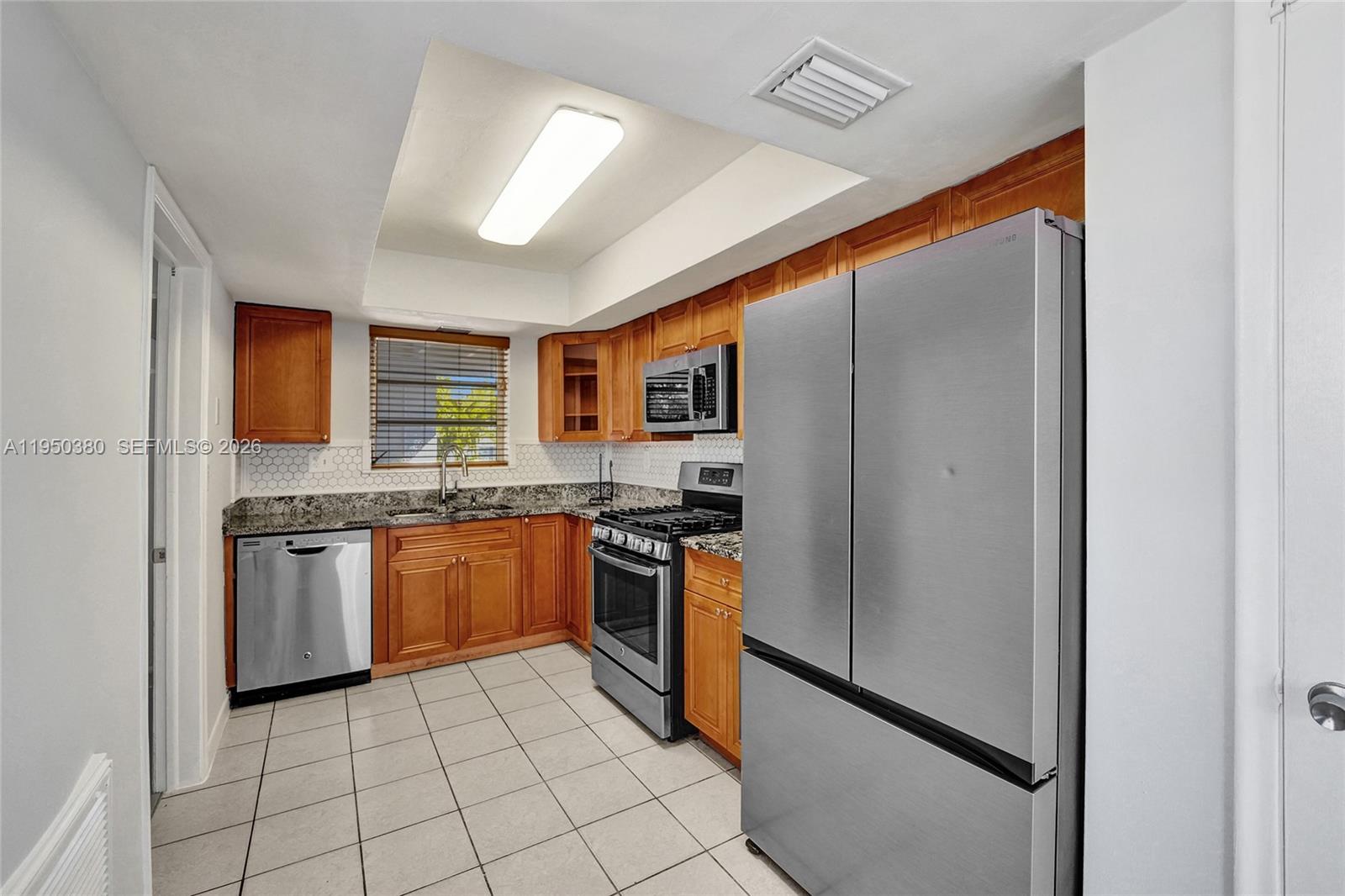 DRIFTWOOD ESTATES NO 9 AM - Residential