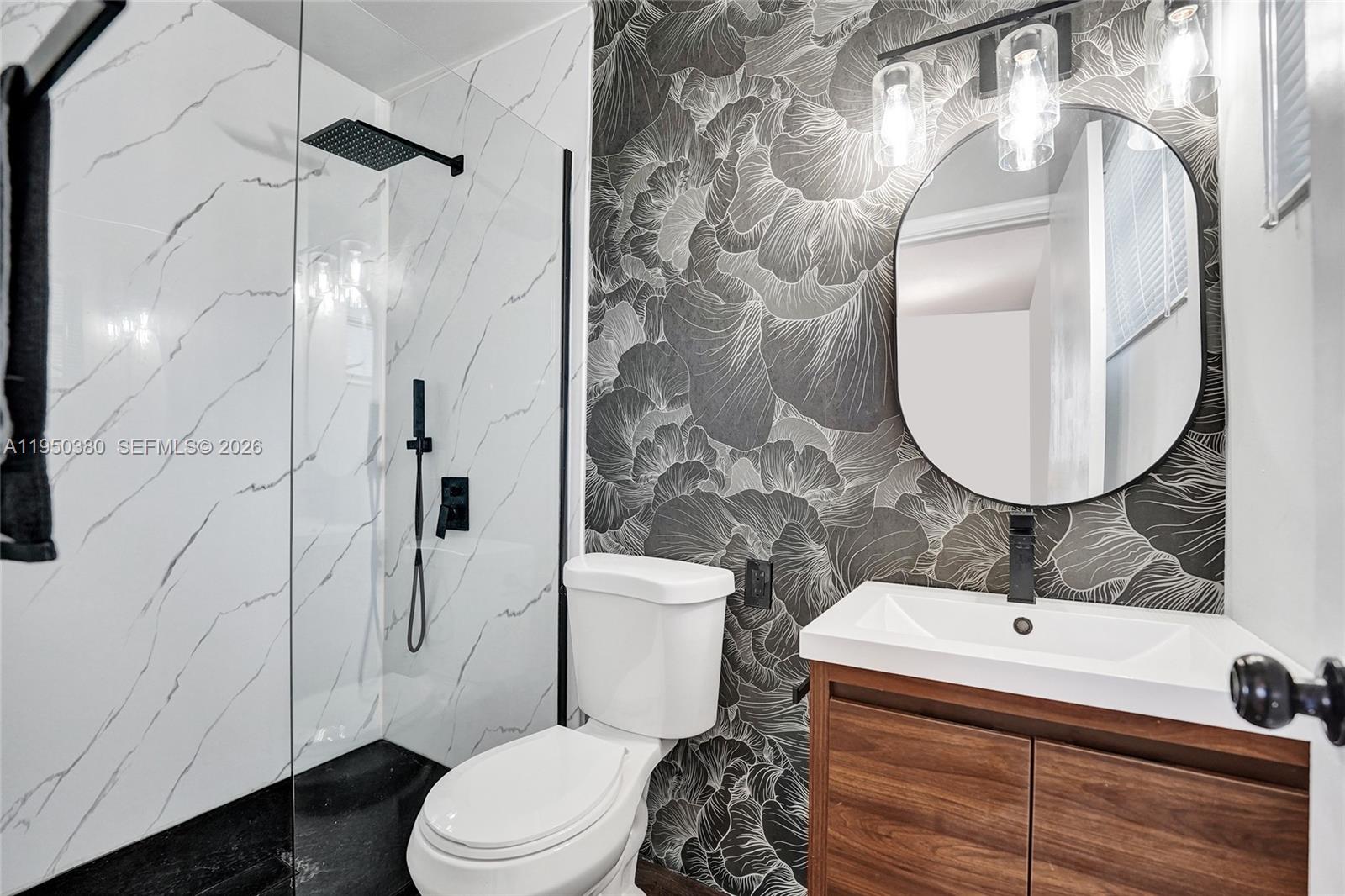 DRIFTWOOD ESTATES NO 9 AM - Residential