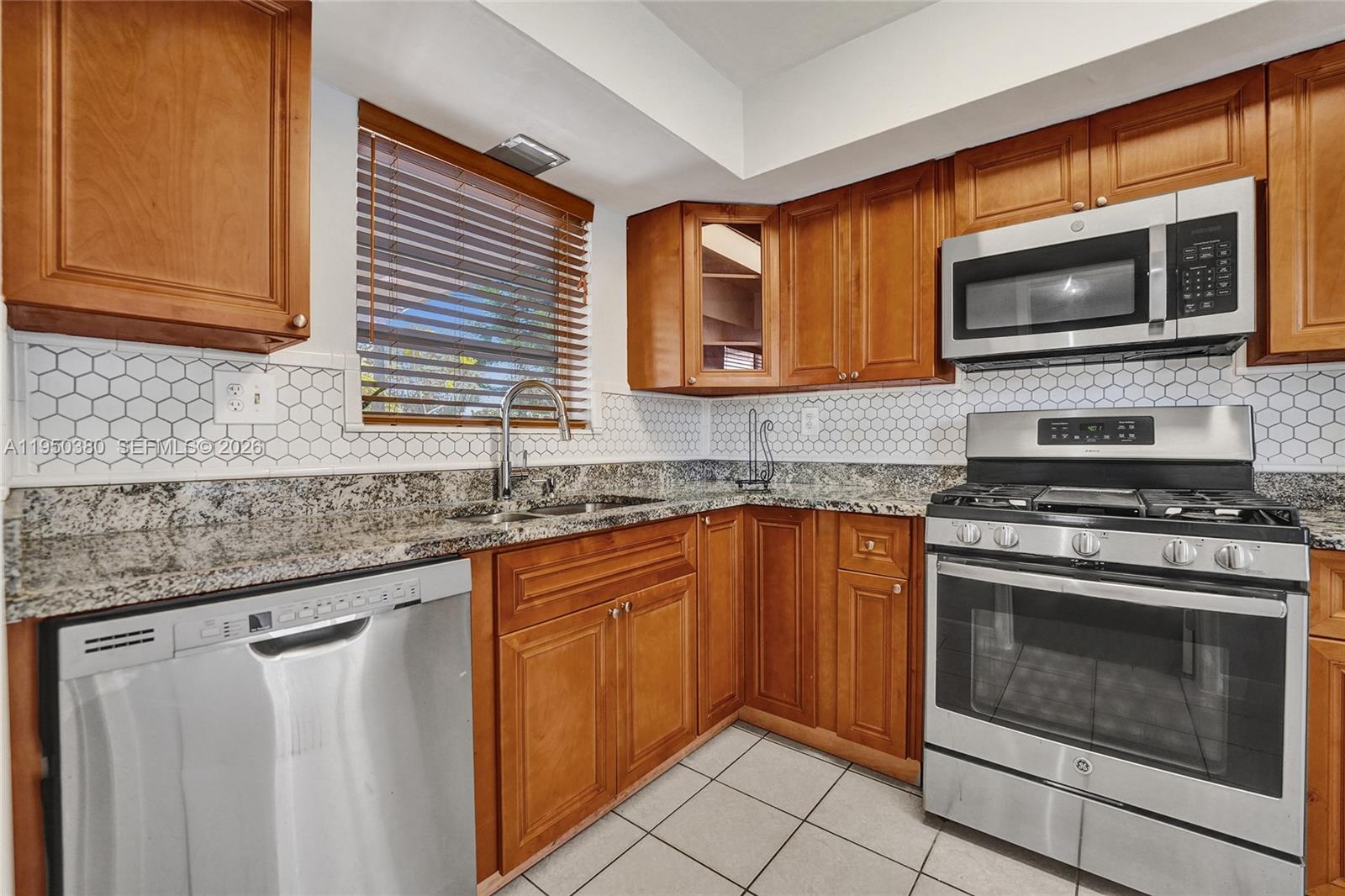 DRIFTWOOD ESTATES NO 9 AM - Residential