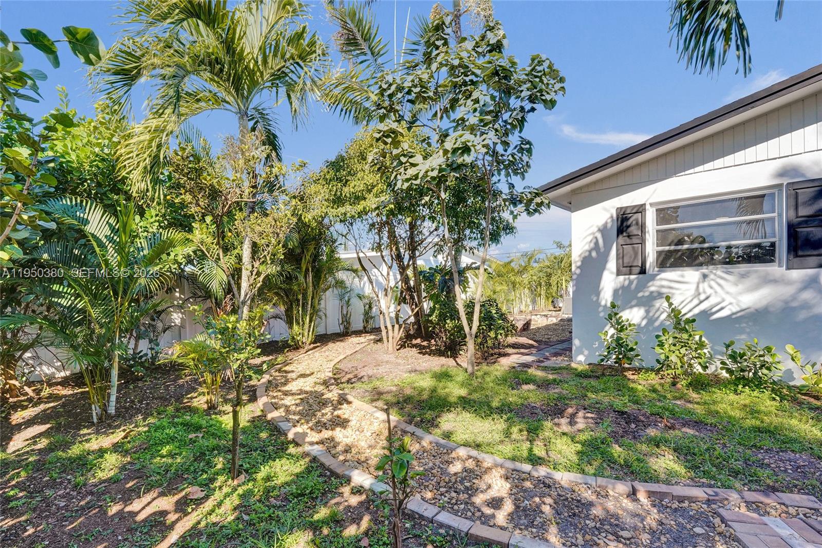 DRIFTWOOD ESTATES NO 9 AM - Residential