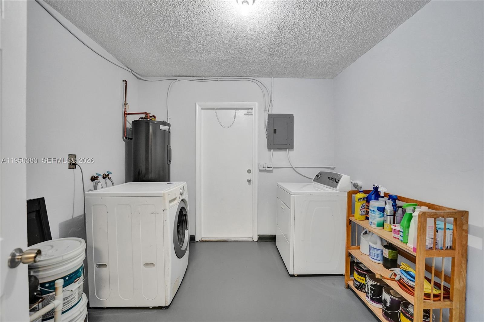 DRIFTWOOD ESTATES NO 9 AM - Residential