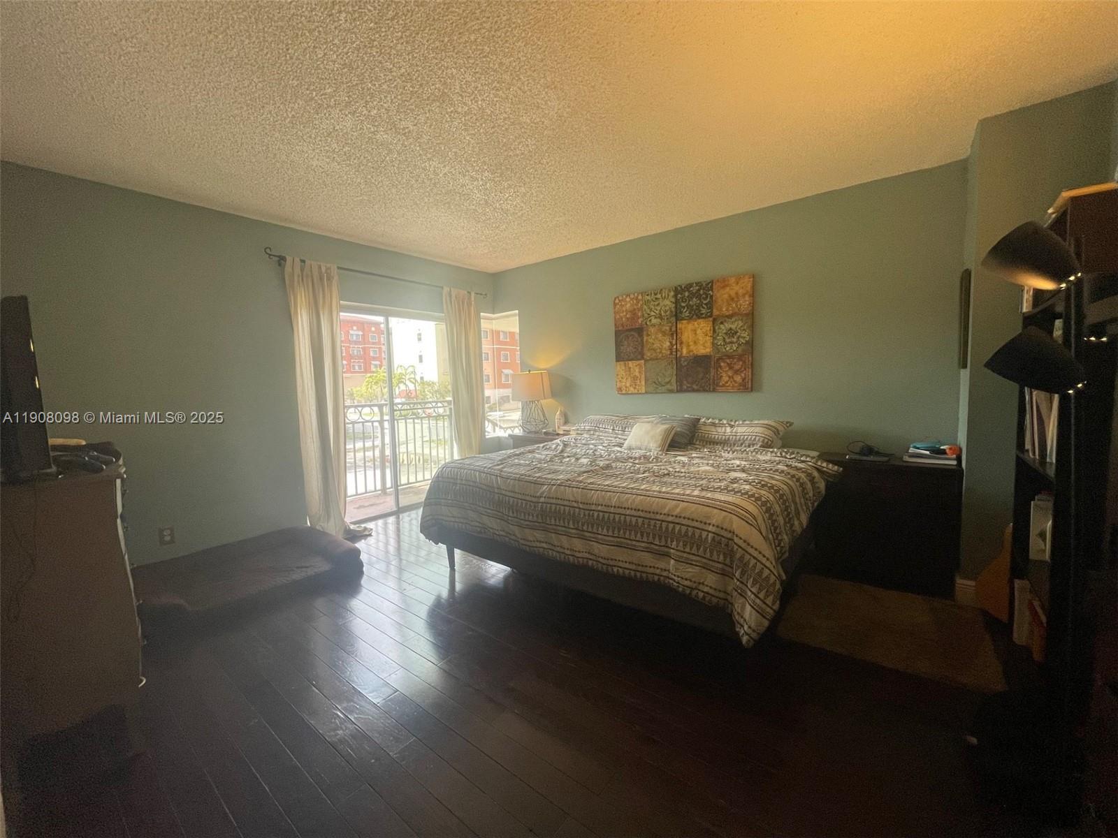 EMERALD ISLES WEST PHASE - Residential