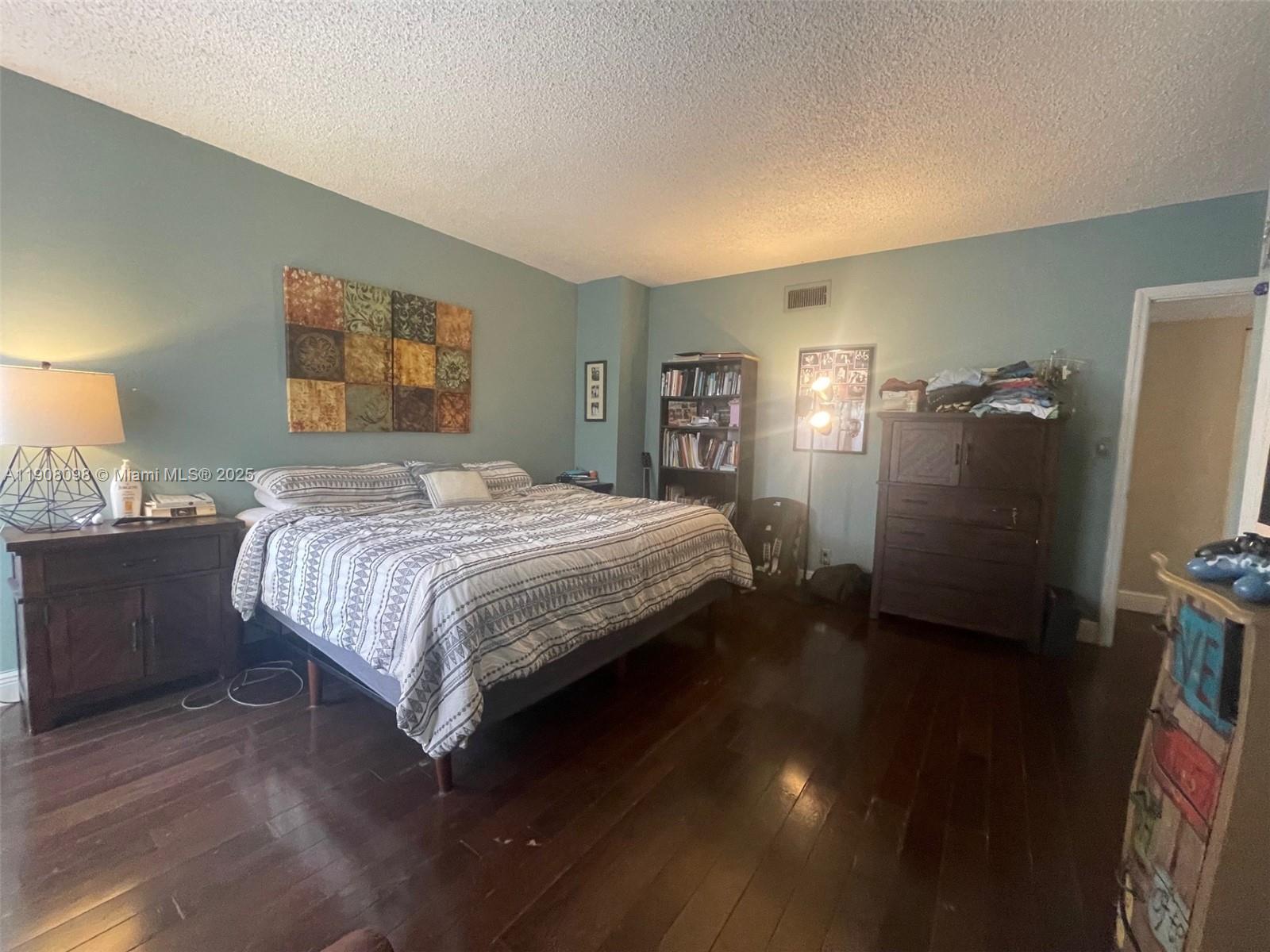 EMERALD ISLES WEST PHASE - Residential