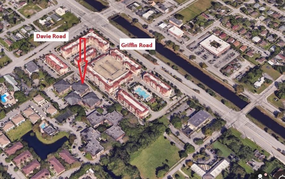 EMERALD ISLES WEST PHASE - Residential