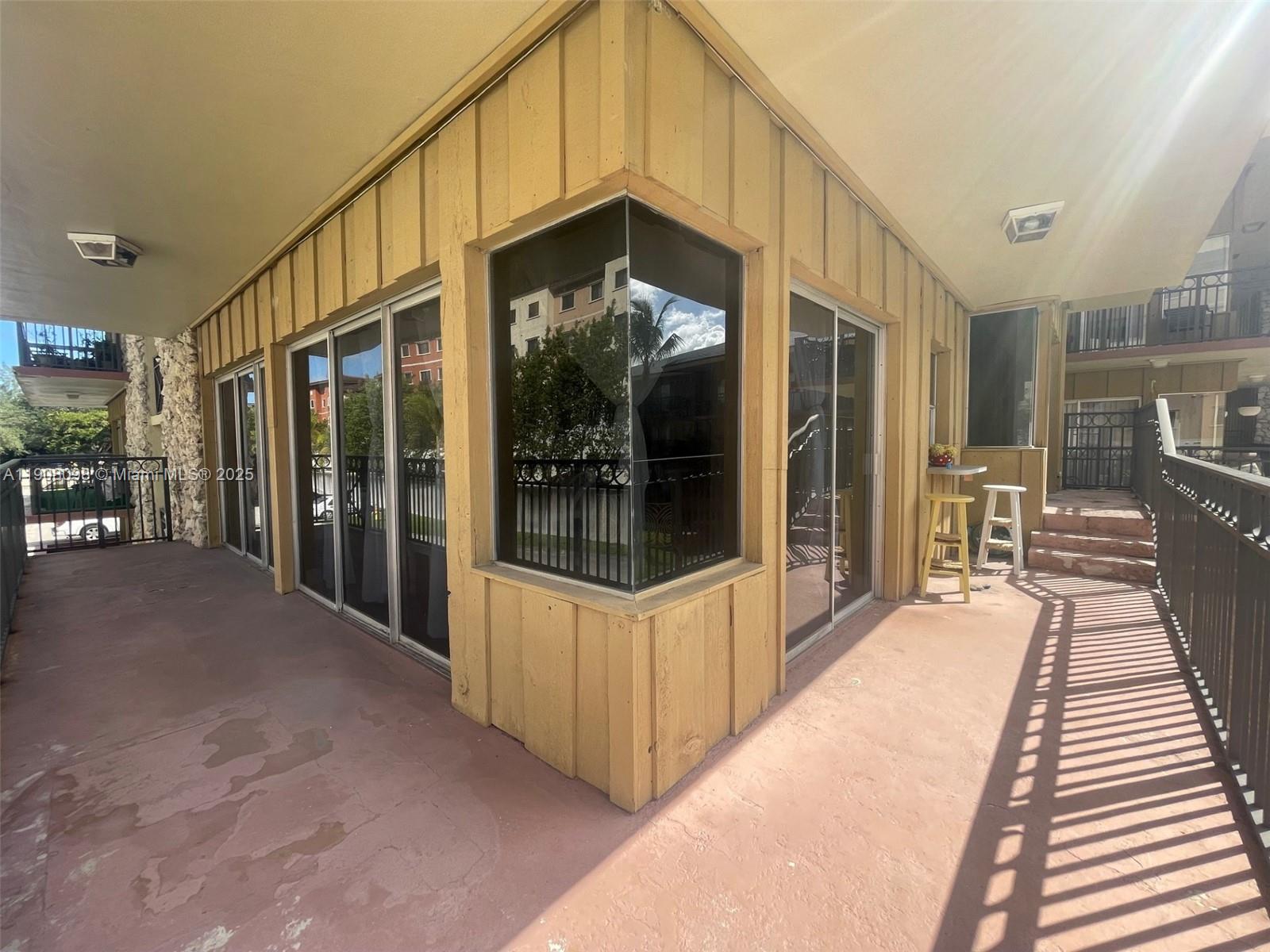 EMERALD ISLES WEST PHASE - Residential