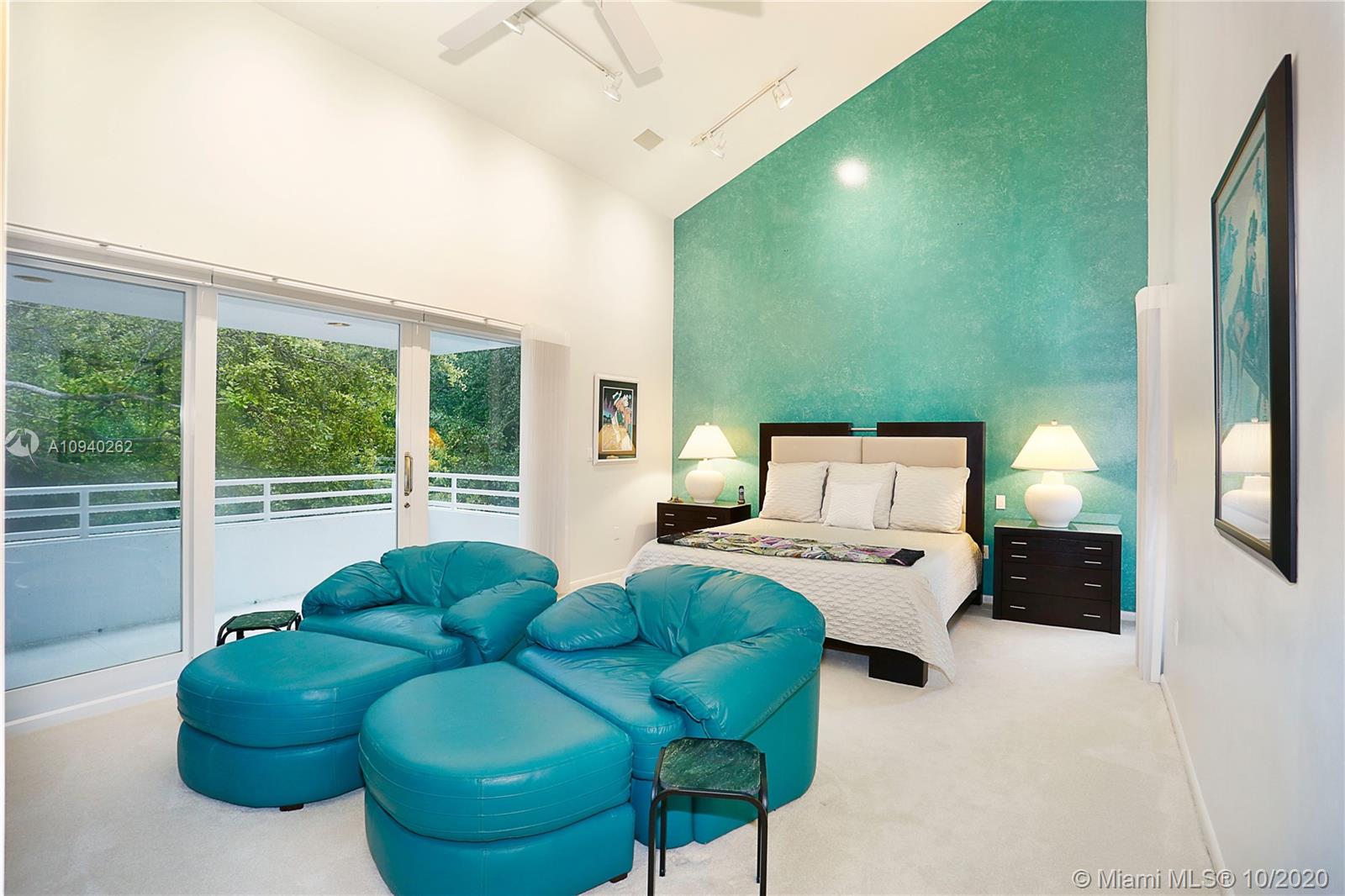 GABLES ESTS NO 4 - Residential