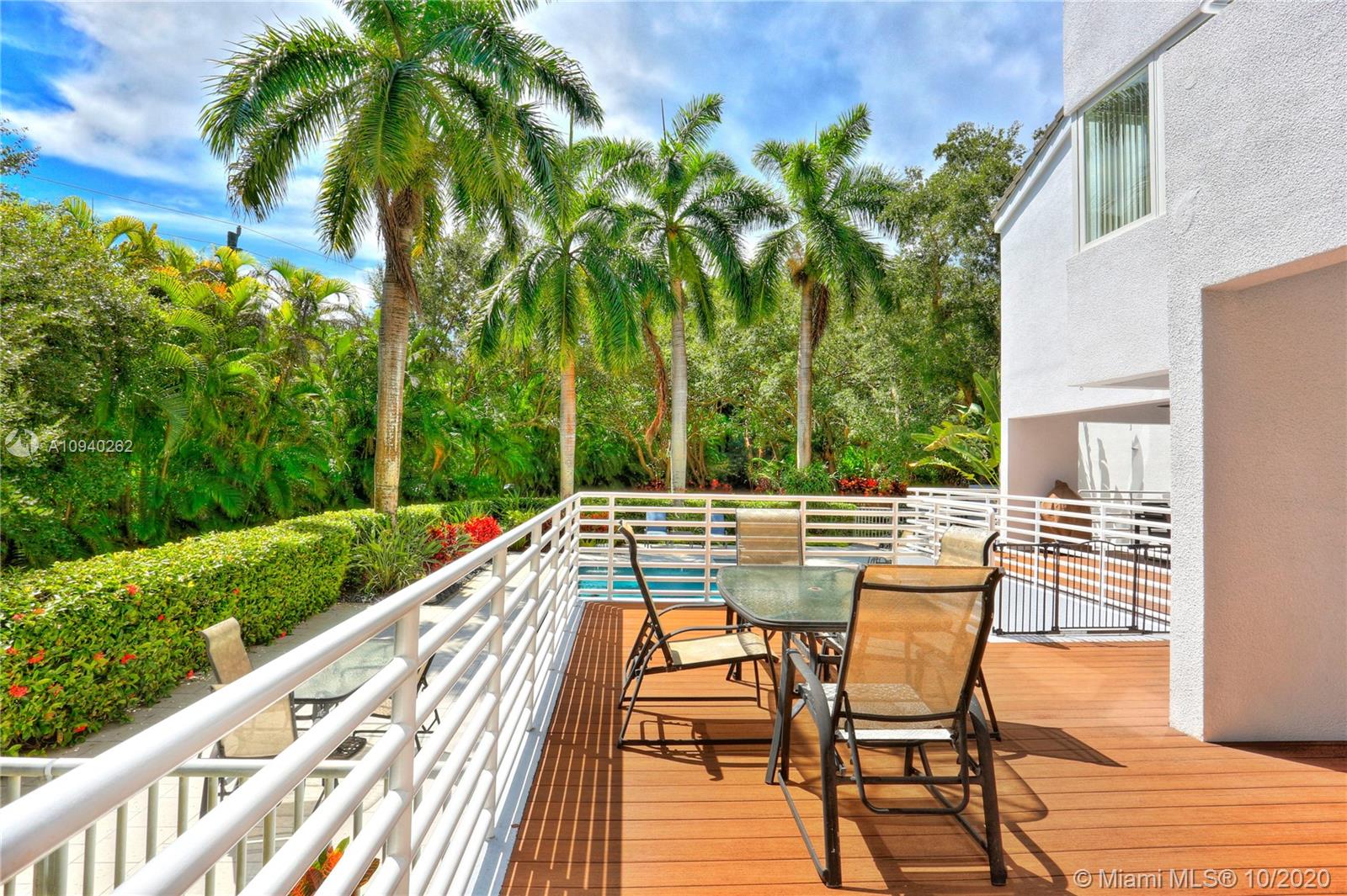 GABLES ESTS NO 4 - Residential