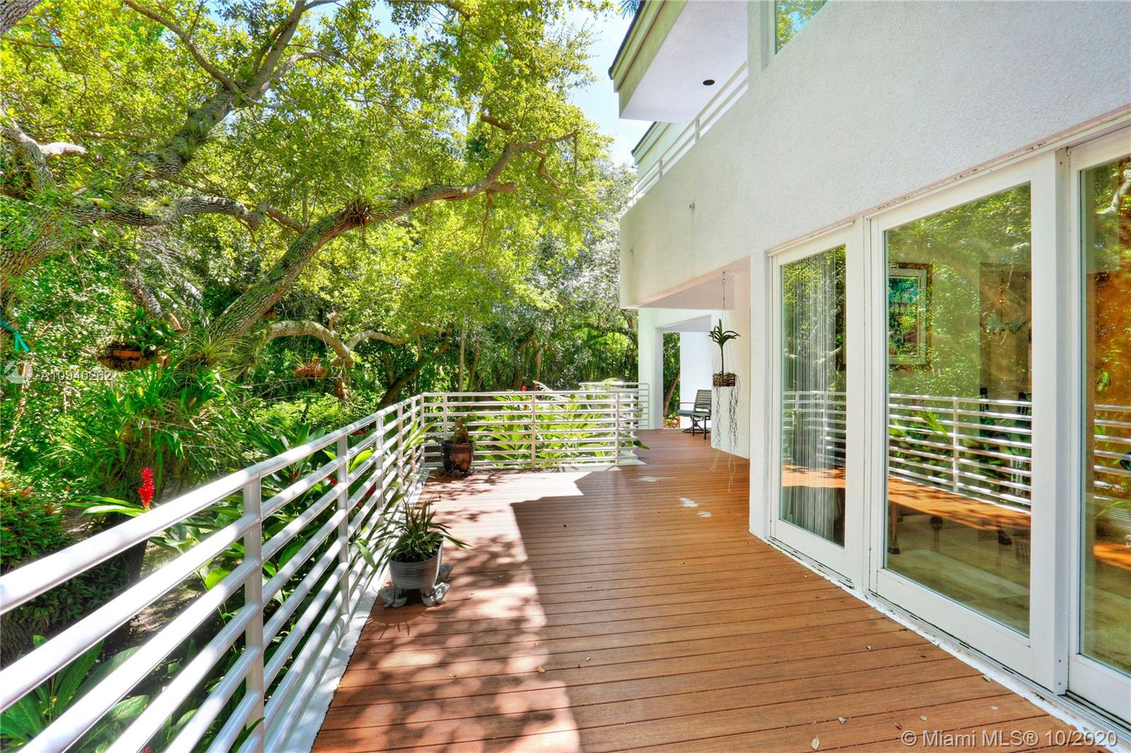 GABLES ESTS NO 4 - Residential