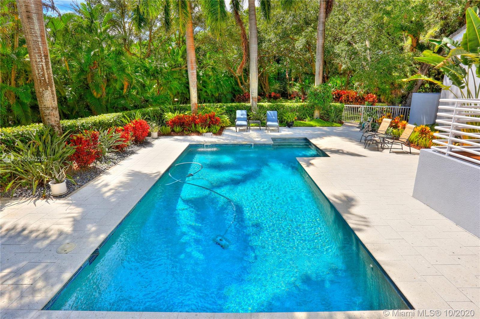 GABLES ESTS NO 4 - Residential