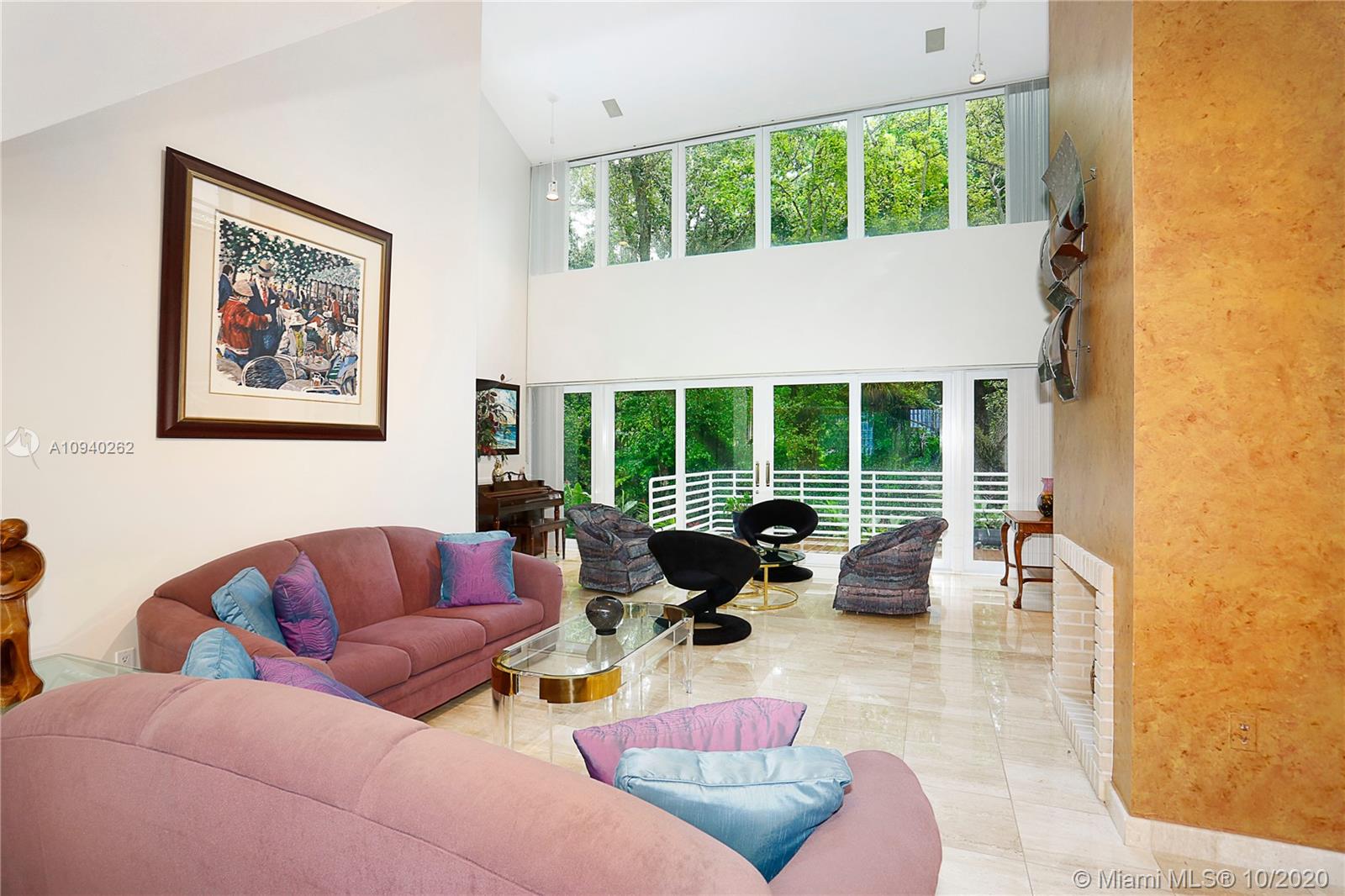 GABLES ESTS NO 4 - Residential