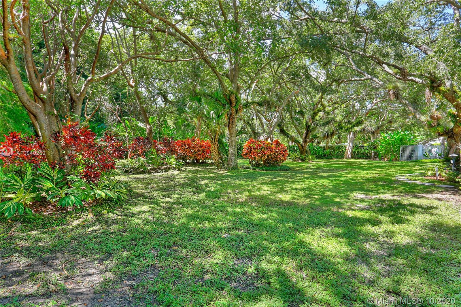 GABLES ESTS NO 4 - Residential