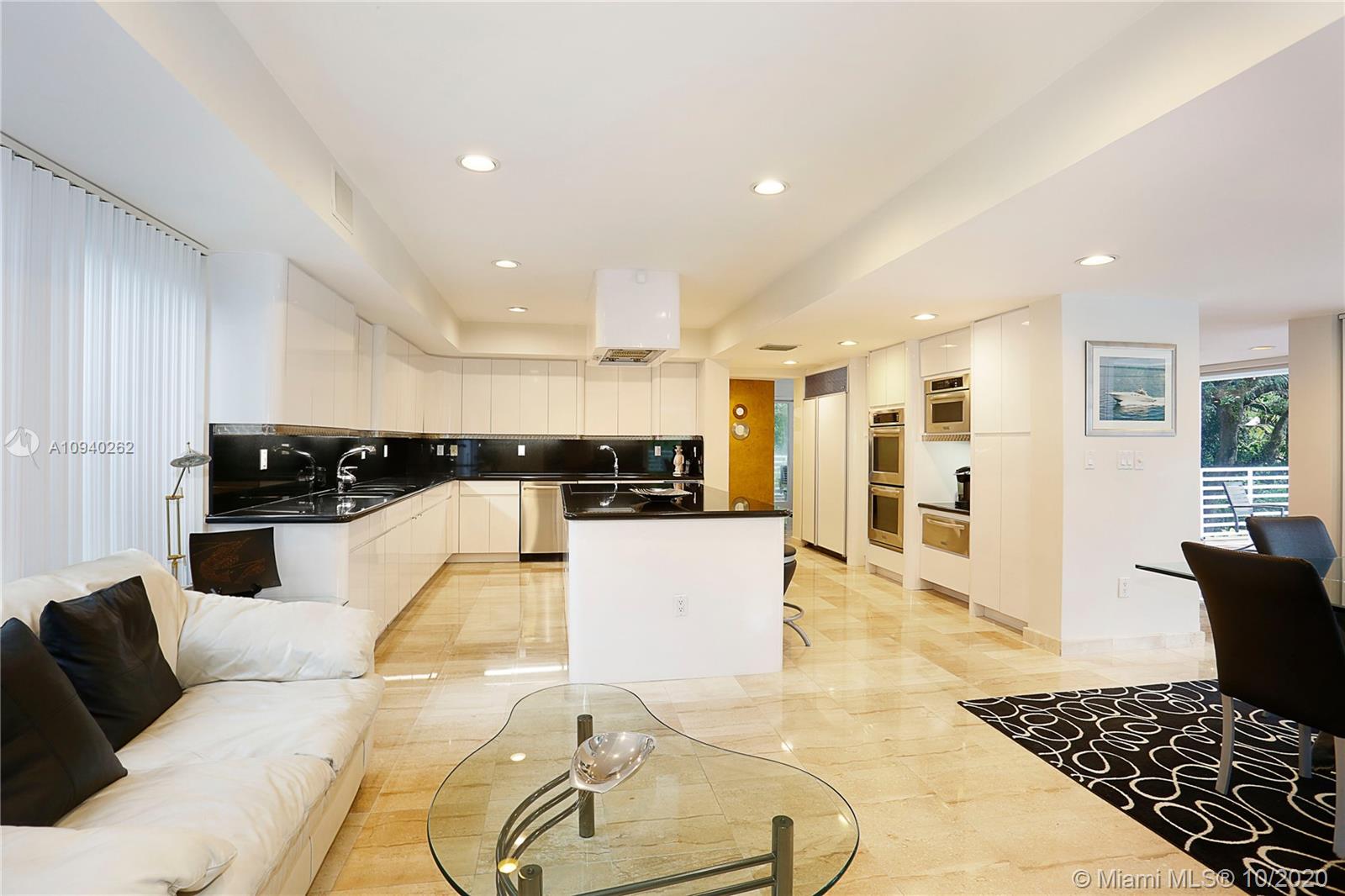 GABLES ESTS NO 4 - Residential