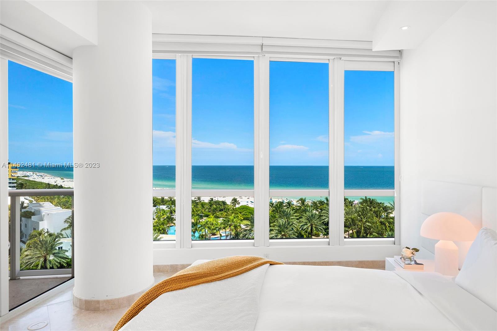 CONTINUUM ON SOUTH BEACH - Residential