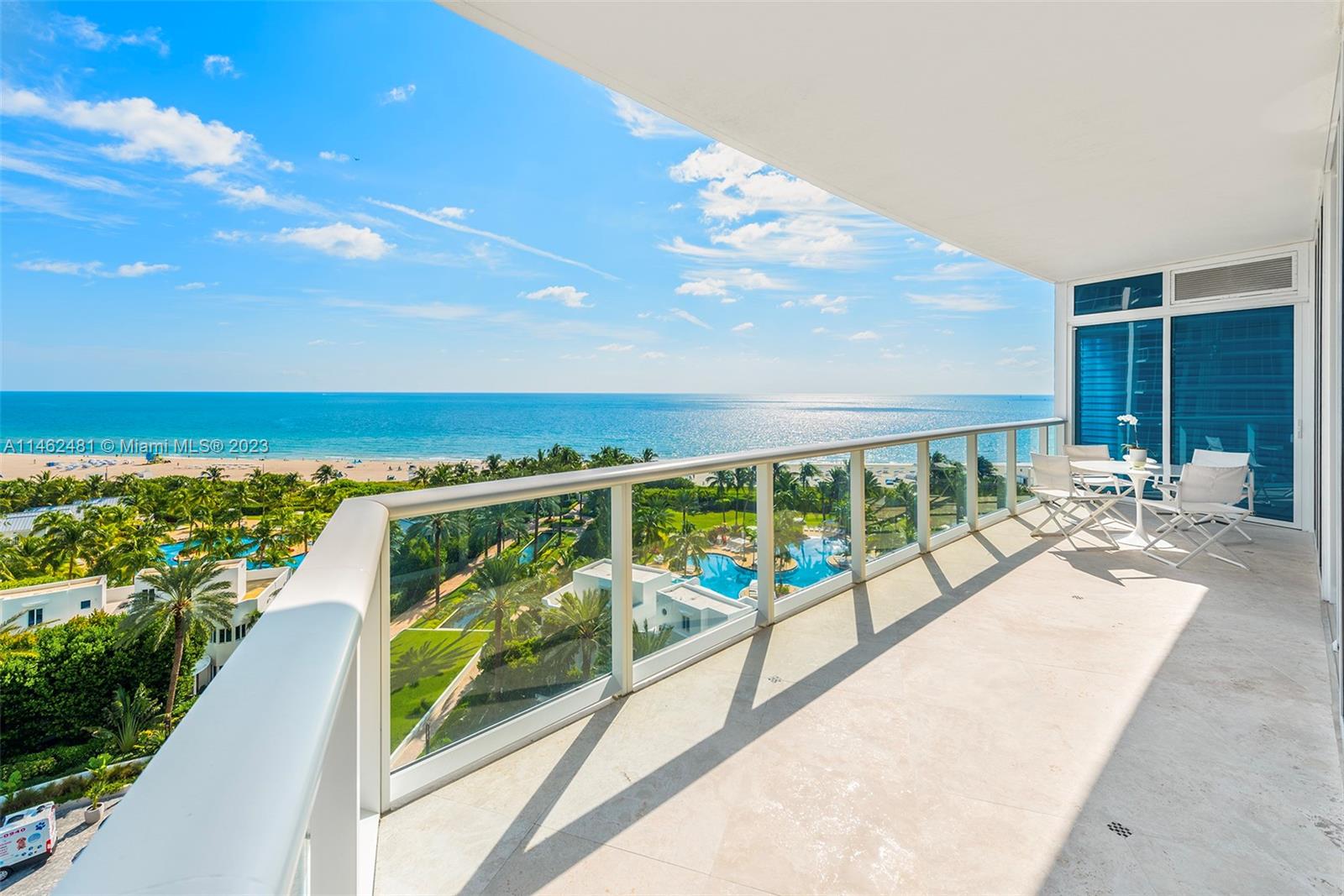 CONTINUUM ON SOUTH BEACH - Residential