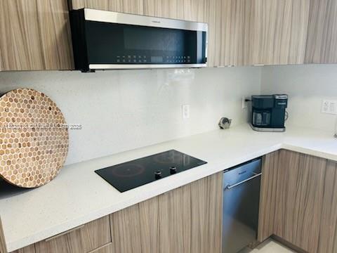 2200 S Ocean Dr N108