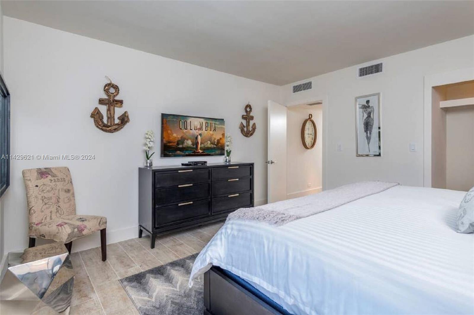 2399 COLLINS AVENUE - Residential Lease