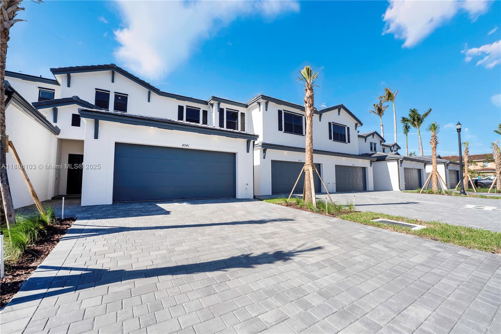 DANIA PRESERVE - Residential