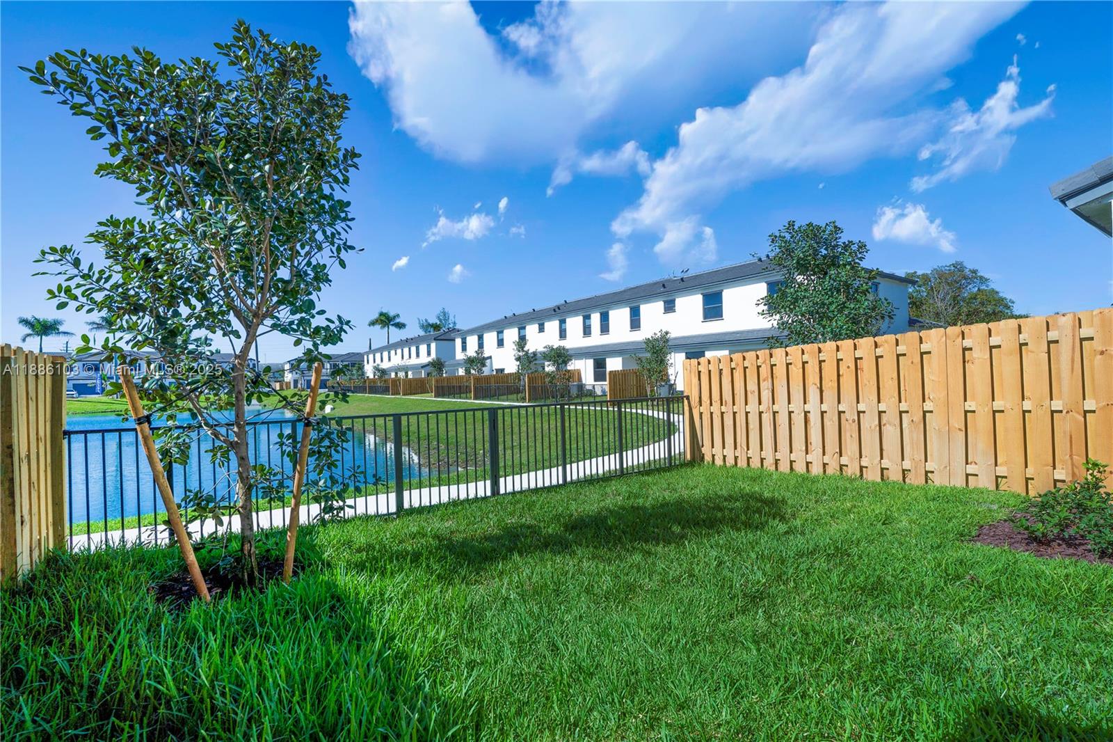 DANIA PRESERVE - Residential