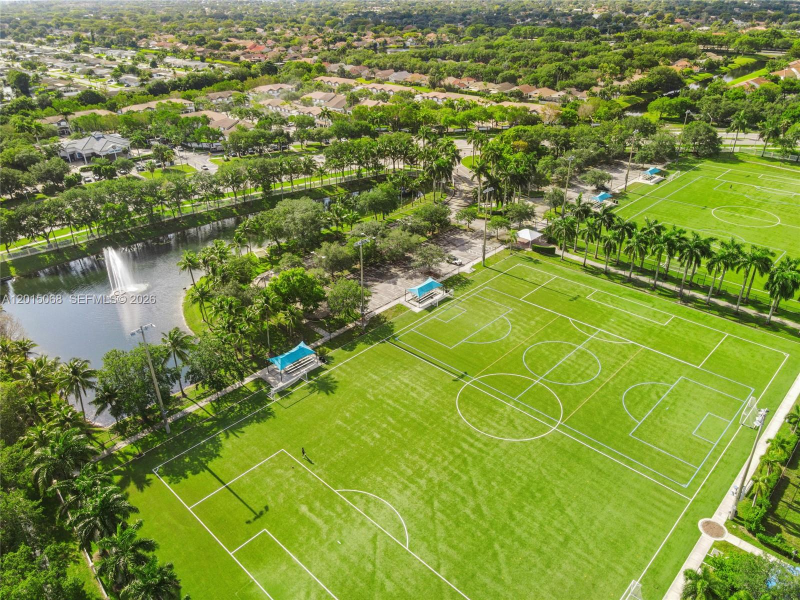 SUNSET PLAZA - Residential Lease