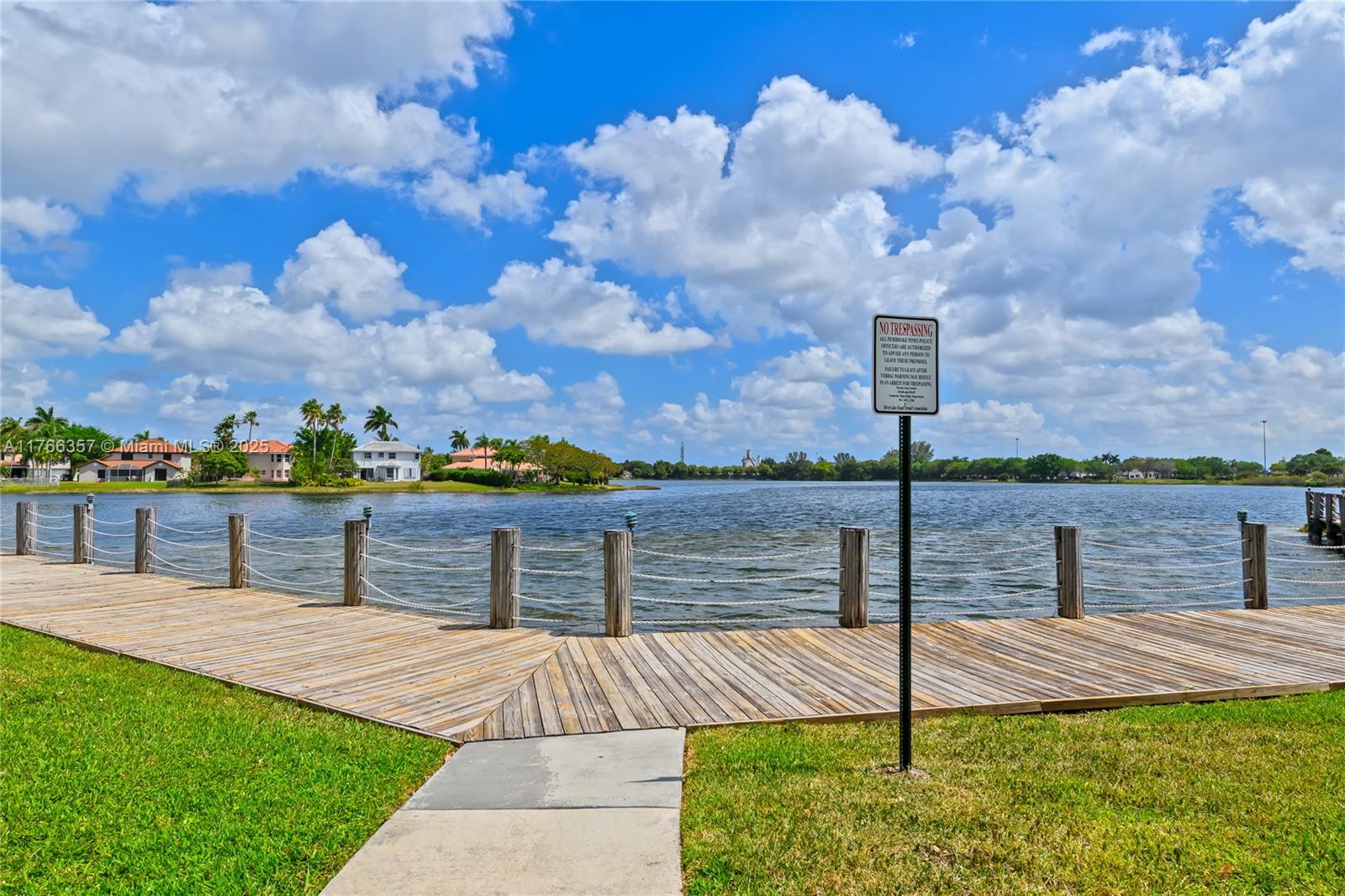 SILVER LAKES AT PEMBROKE - Residential