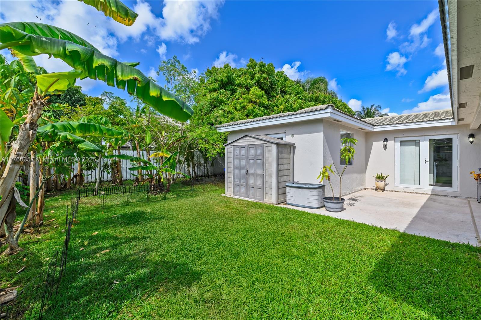 SILVER LAKES AT PEMBROKE - Residential