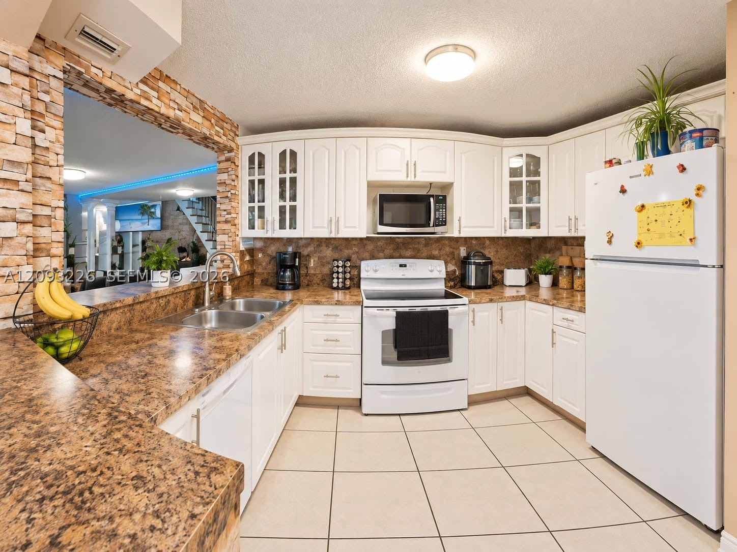 1145 W 42nd St 26