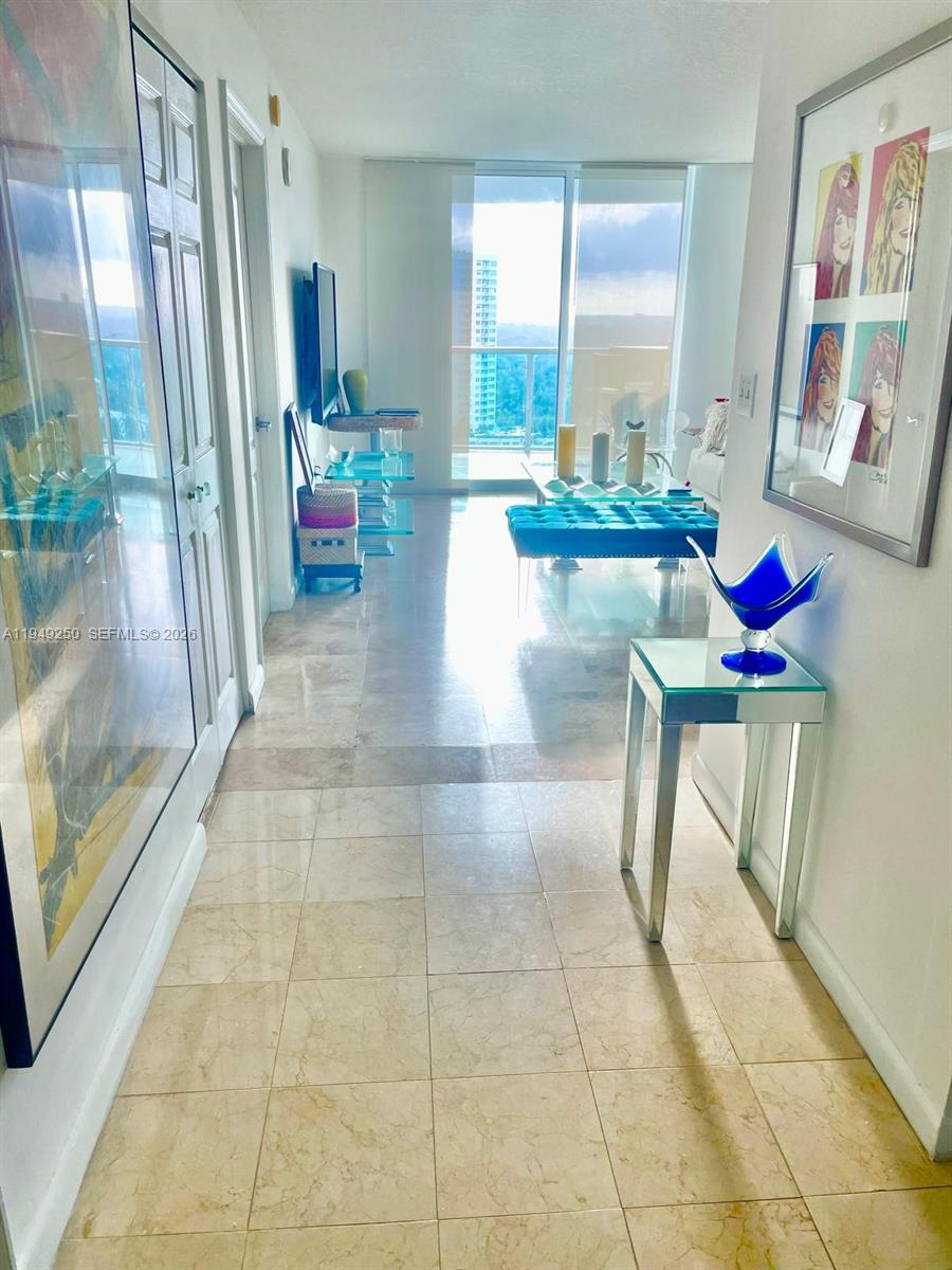 2101 Brickell Ave 2110