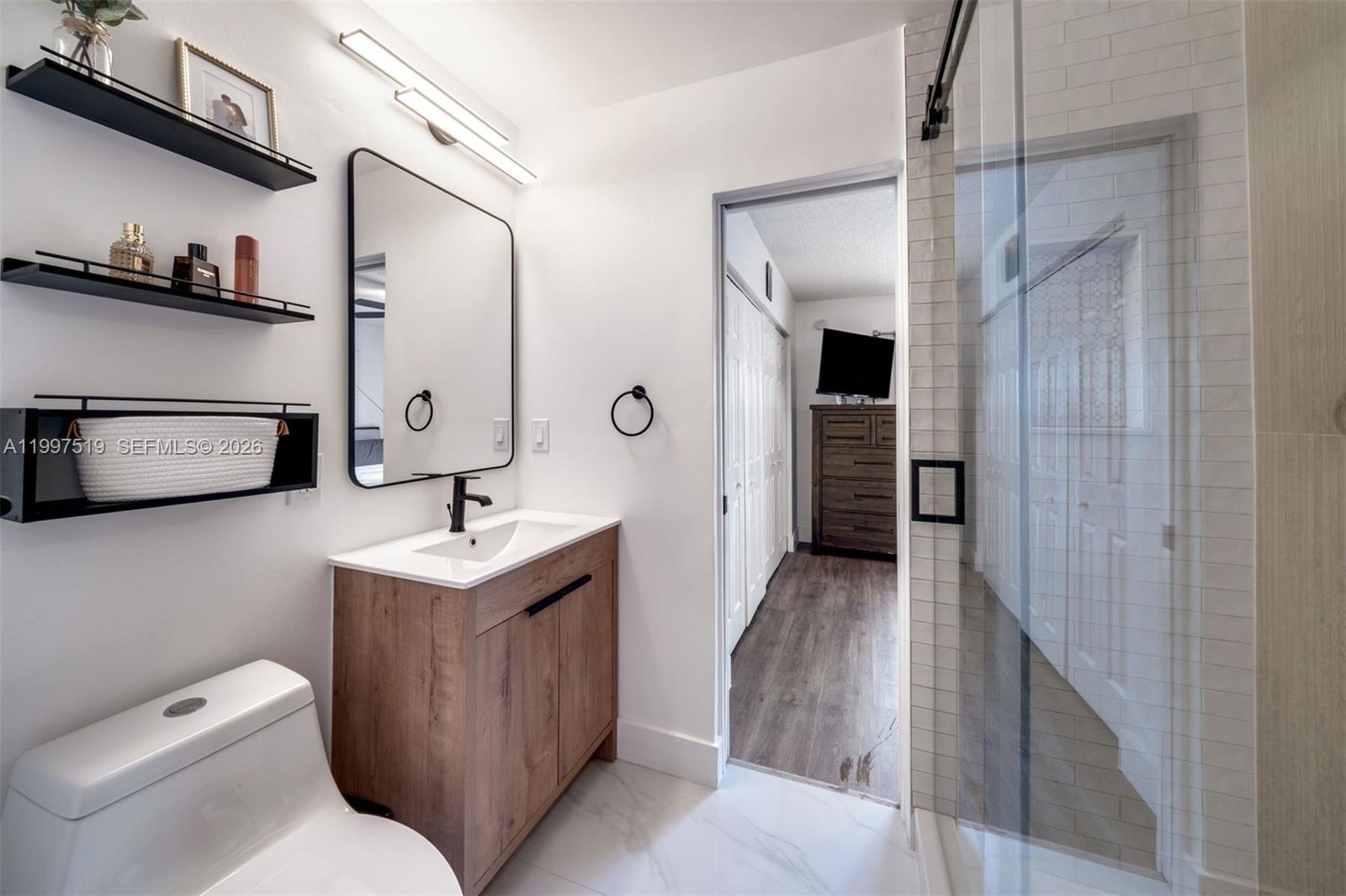 PALM POINT - Residential