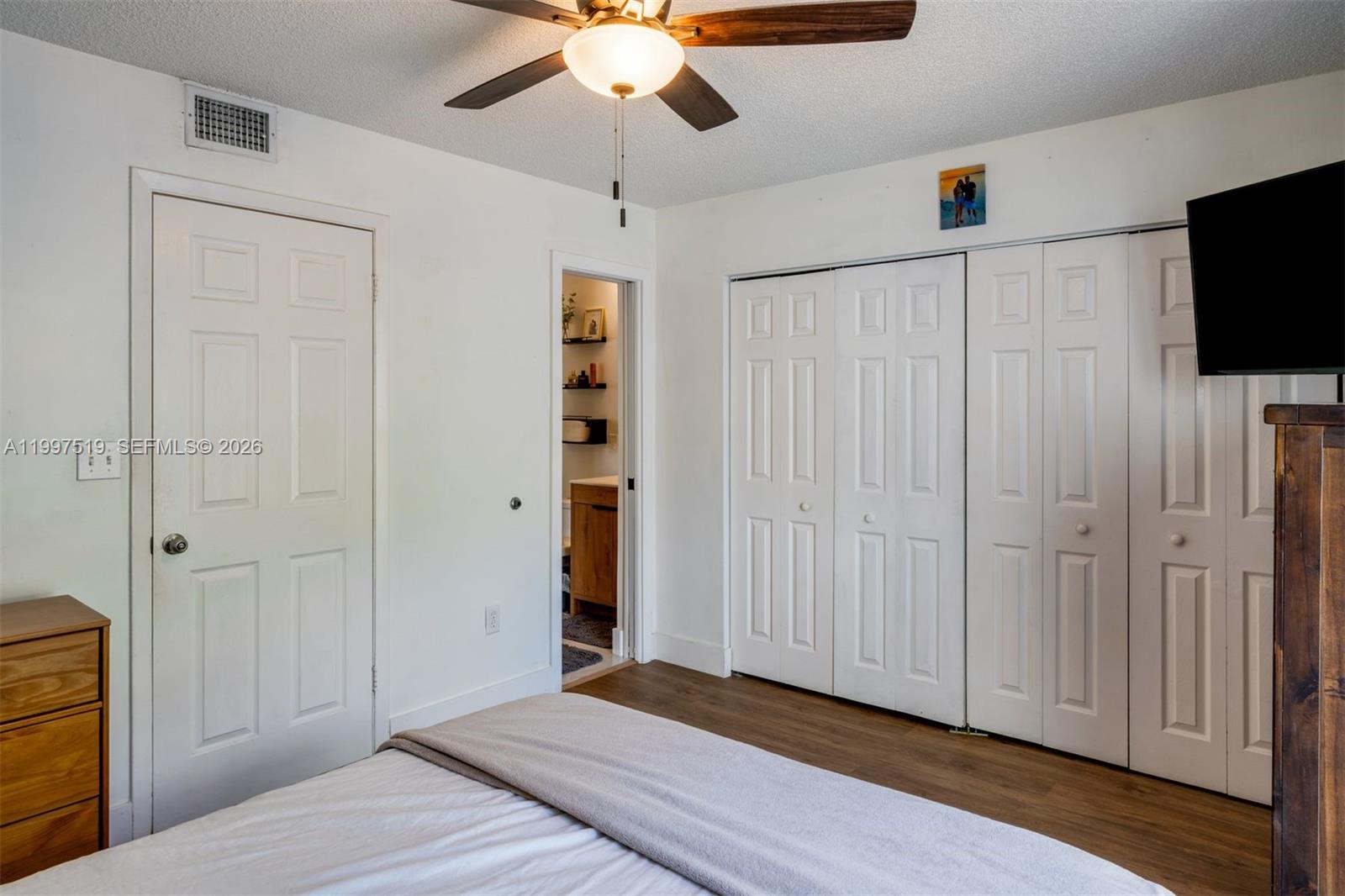 PALM POINT - Residential