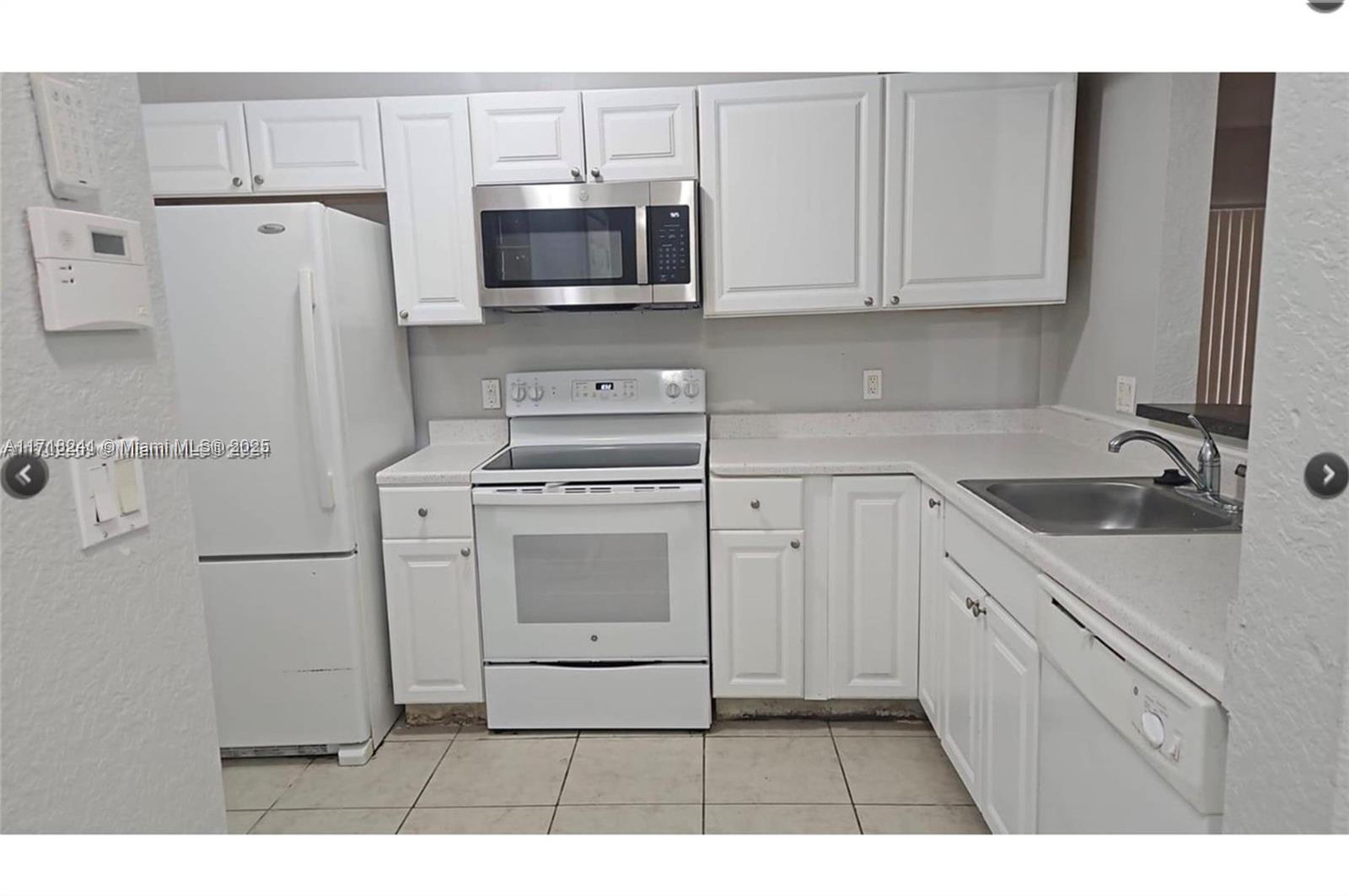 BELVEDERE ISLES CONDO NO - Residential