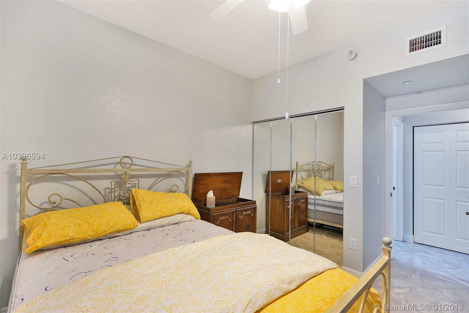 SOUTHAMPTON A CONDO - Residential Lease