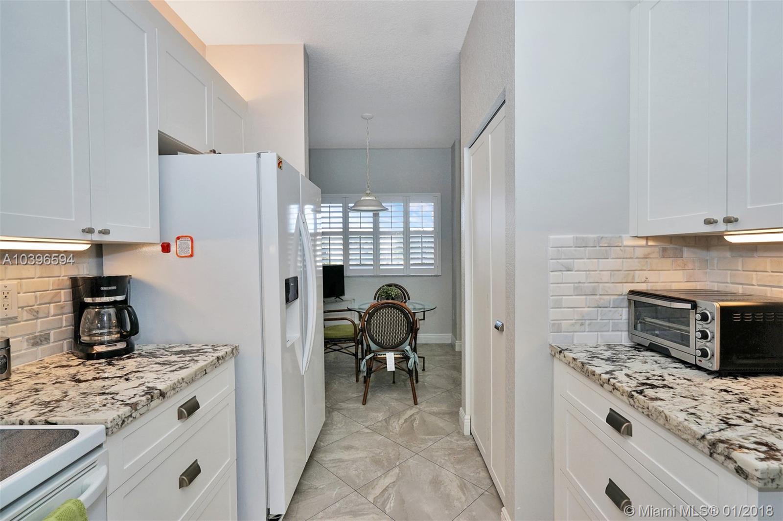 SOUTHAMPTON A CONDO - Residential Lease