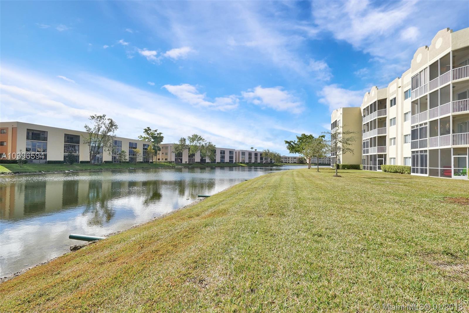 SOUTHAMPTON A CONDO - Residential Lease