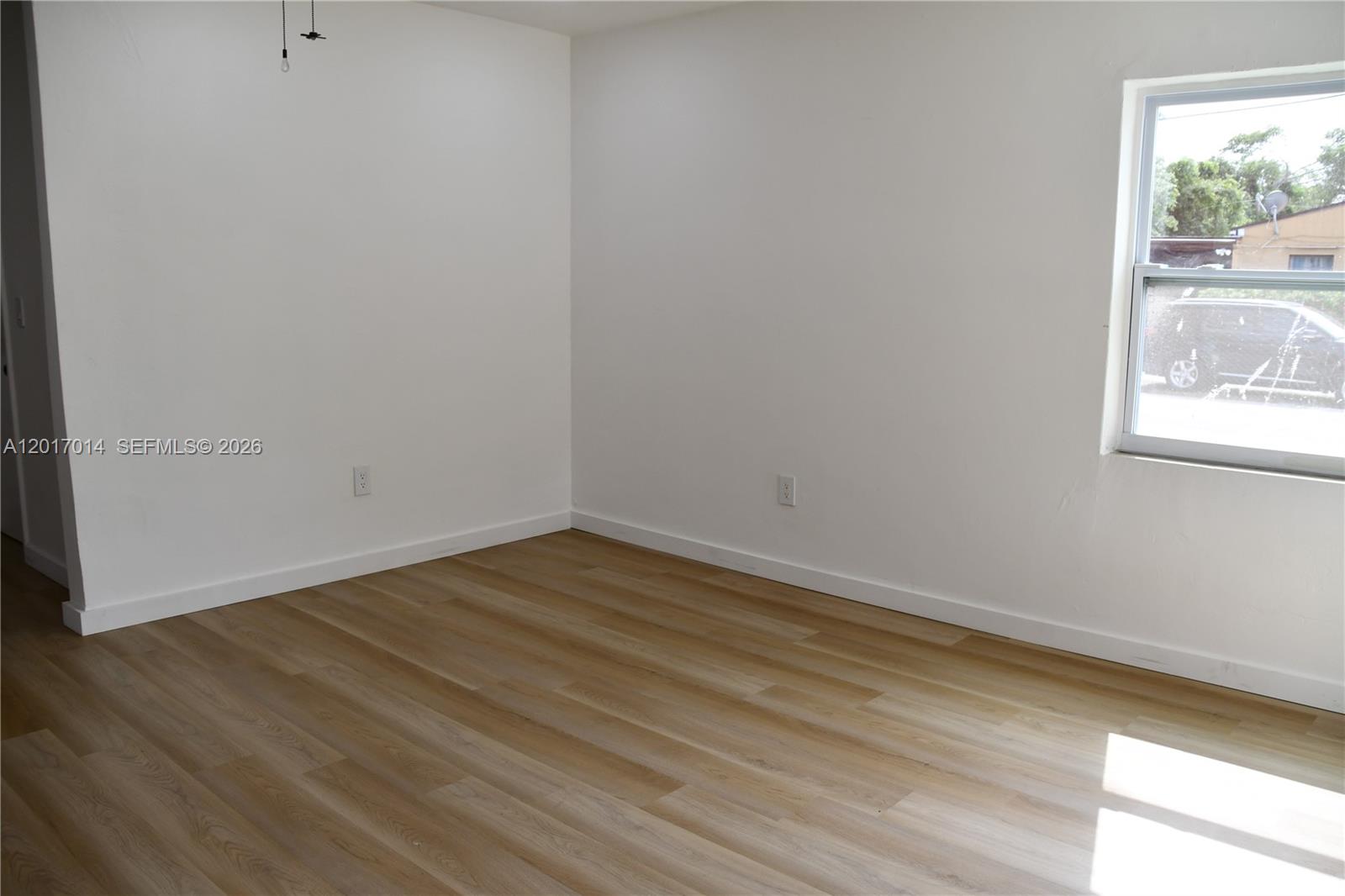 STEPHEN MANOR - Residential Lease