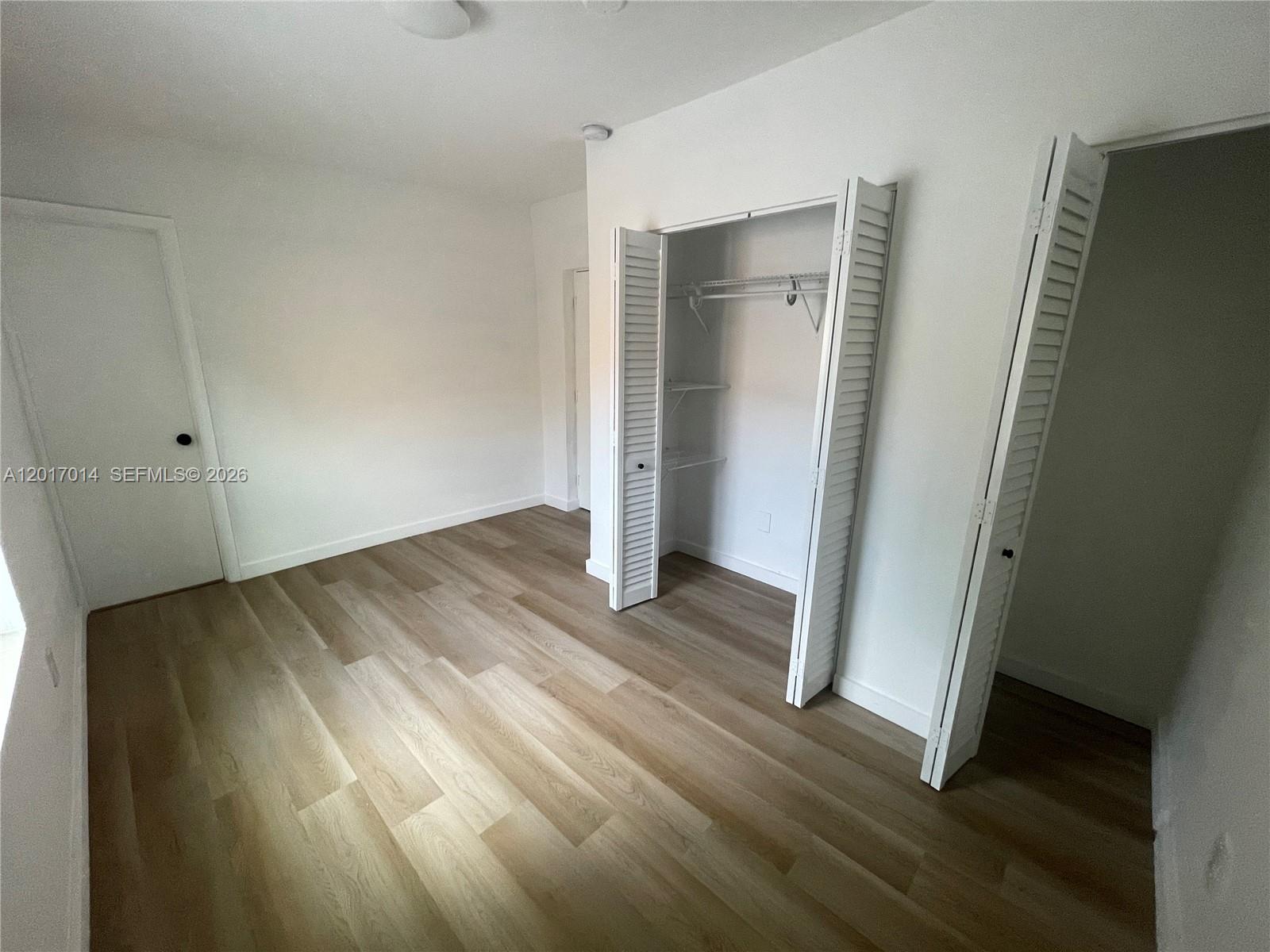 STEPHEN MANOR - Residential Lease