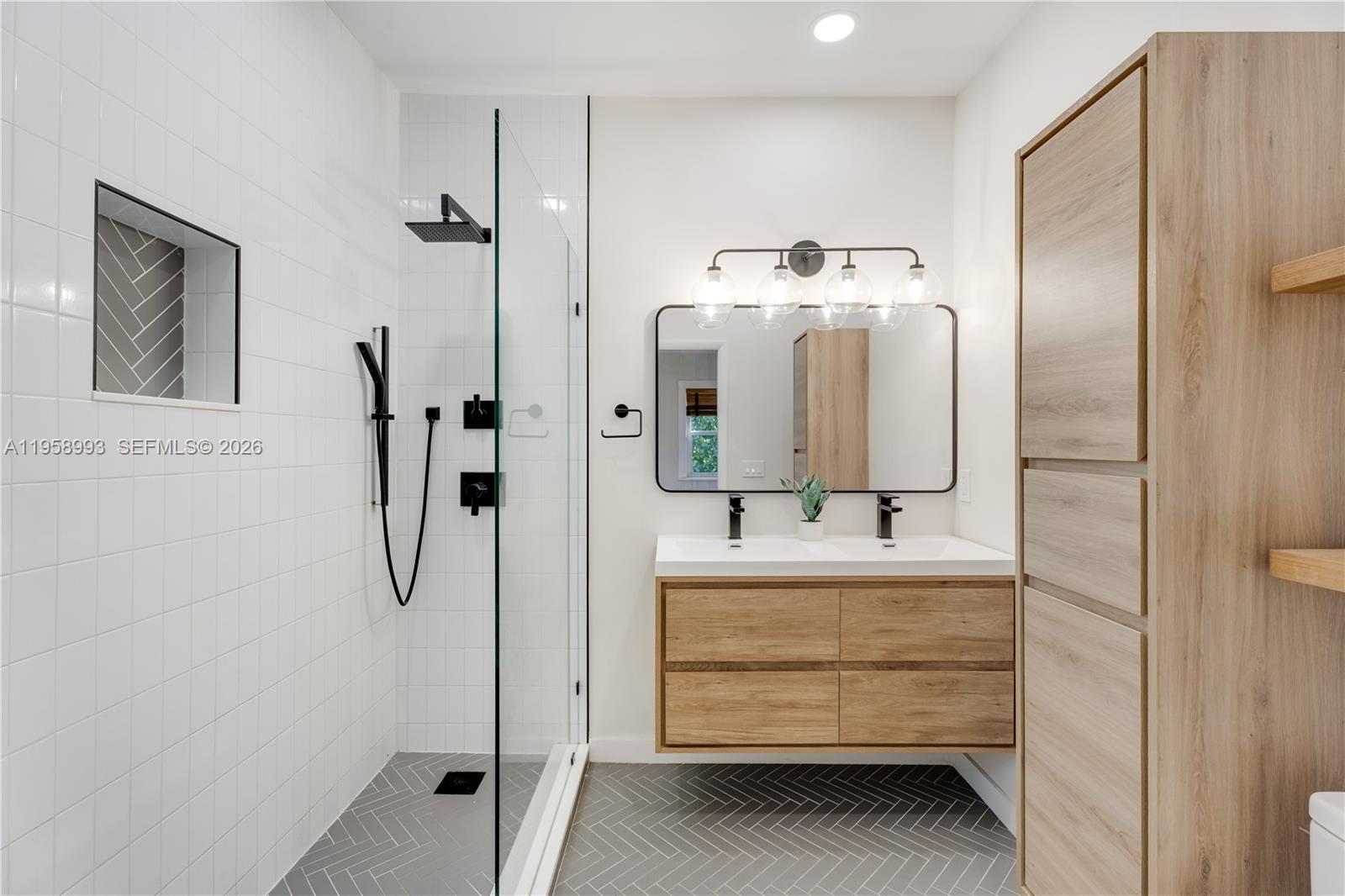 C GAB COUNTRY CLUB SEC 6 - Residential