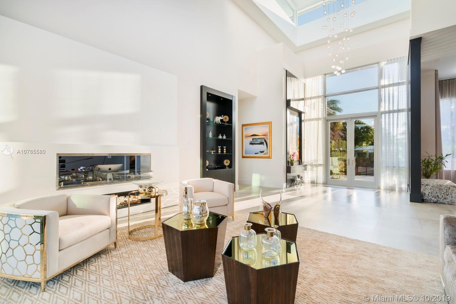 LAUDERDALE ISLES REAMEN P - Residential