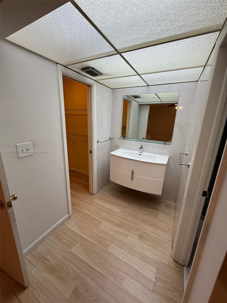 GOLDEN SHORES OCEAN BLVD - Residential Lease