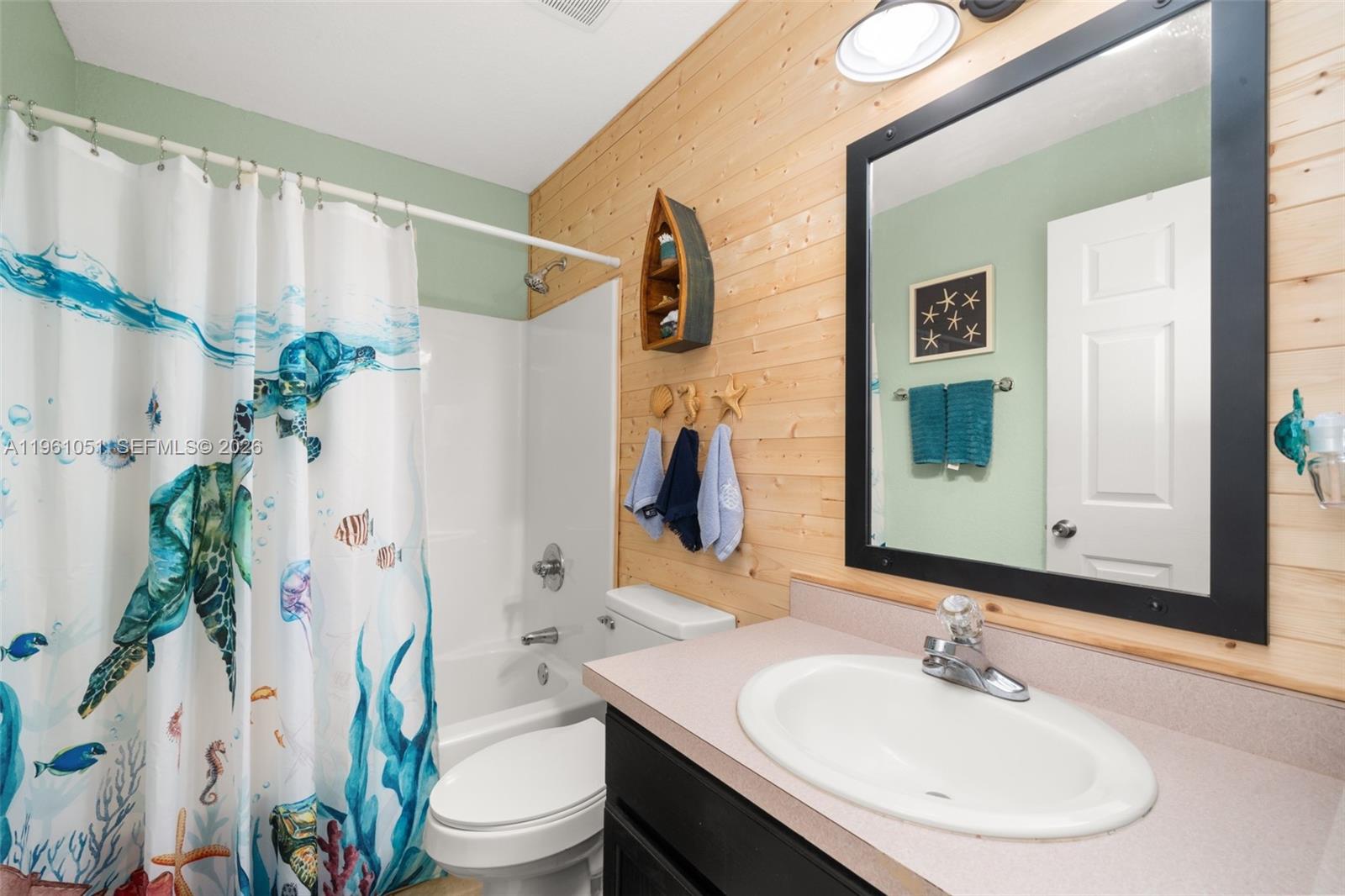 ERIN PARK CANALS - Residential